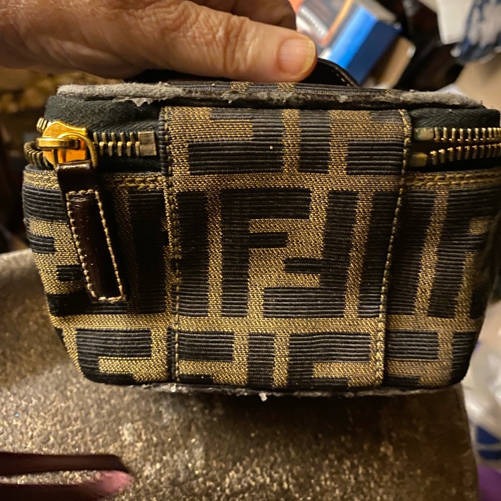AUTHENTIC Fendi black and brown INFINITY  ZUCCA  BAG/Pouch measures 6x4 - Picture 6 of 11